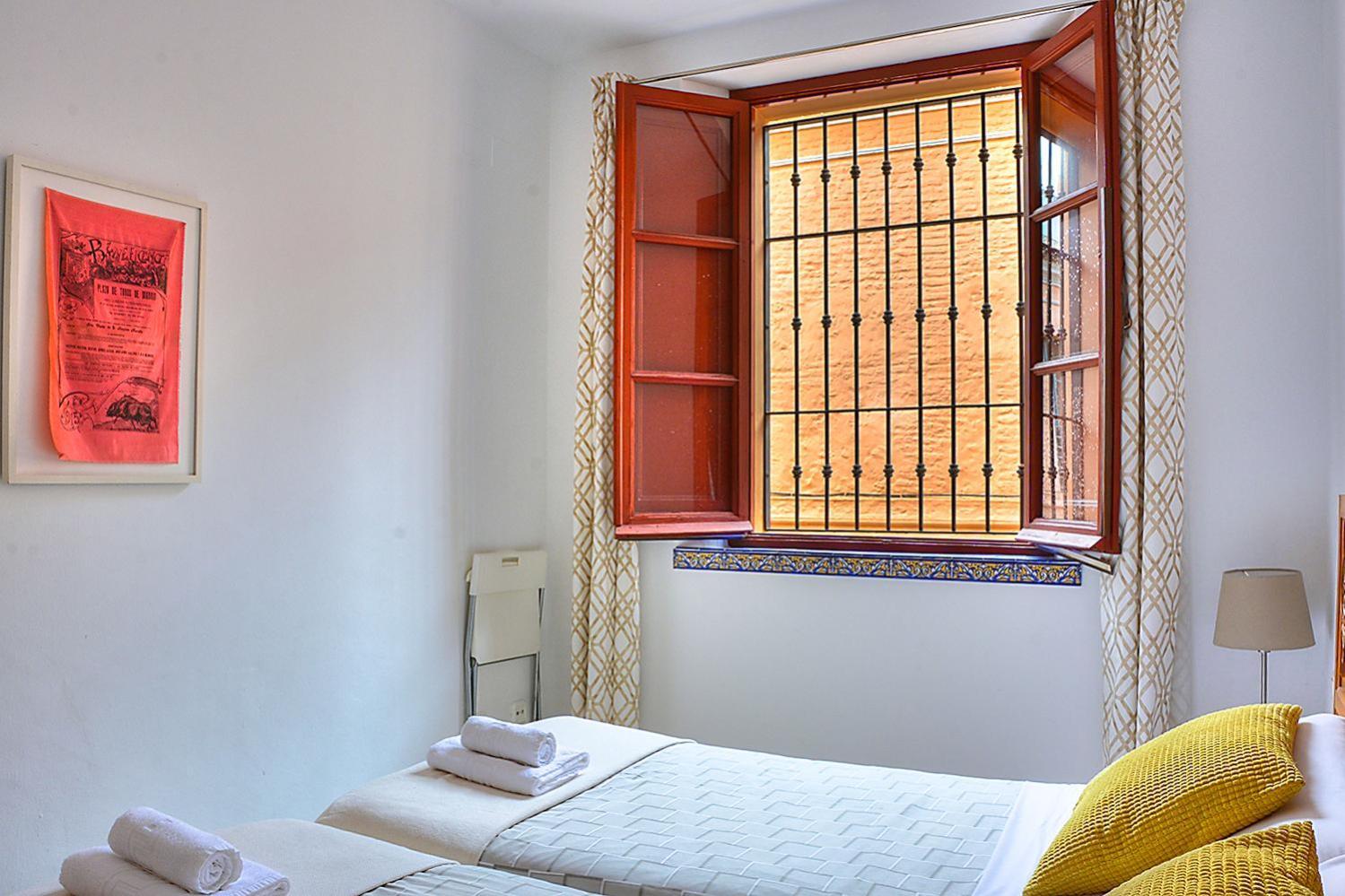 Apartamento Torre De La Plata إشبيلية المظهر الخارجي الصورة