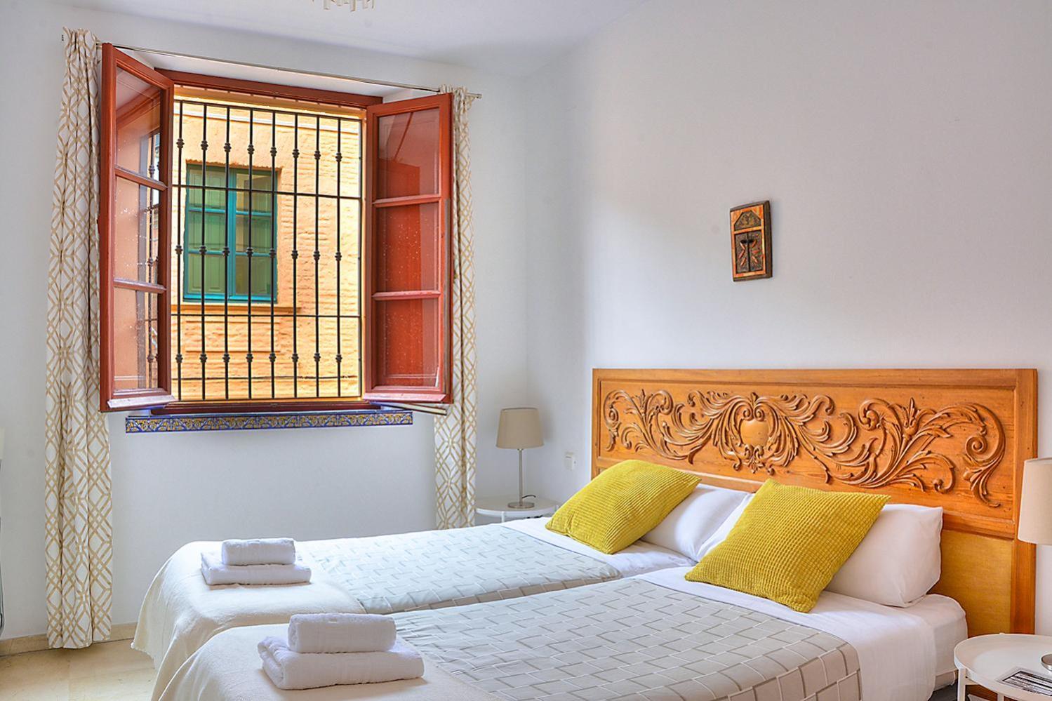 Apartamento Torre De La Plata إشبيلية المظهر الخارجي الصورة